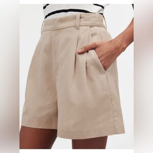 Madewell Harlow shorts NWT khaki size 2